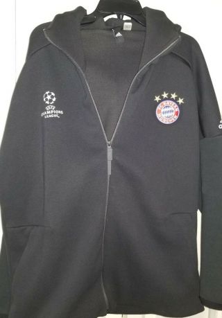 Bayern Munich Adidas Champions League Sweatshirt - Men 