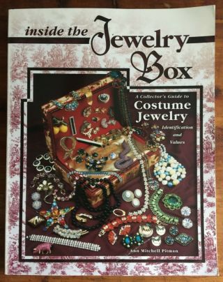 Inside The Jewelry Box : A Collector 