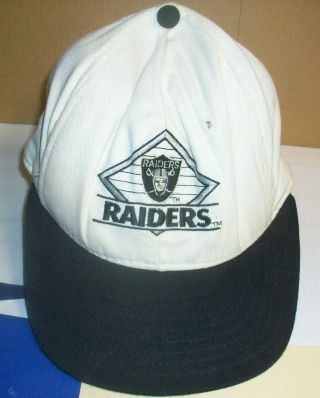 Vintage Raiders Nfl Snapback White Hat Cap Football Ajd Usa