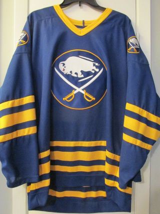 Ccm Nhl Buffalo Sabres Vintage Hockey Jersey Made In Canada Men 