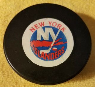 1970s Vintage York Islanders Isles Nhl Official Stamped Canada Hockey Puck