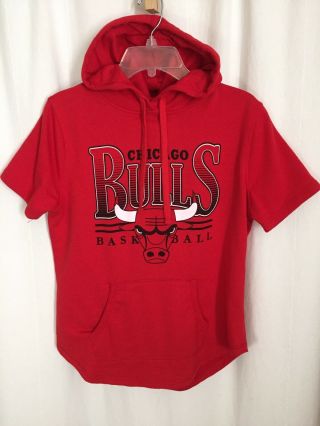 842 Nba Chicago Bulls Medium Red Short Sleeve Hoodie Sweatshirt Womens M Top