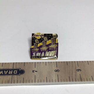 Lakers 3 In A Row Pin Rare