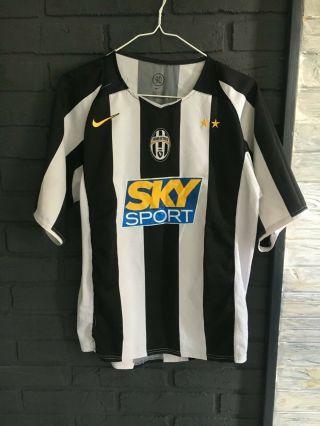2004 - 2006 Juventus,  Home Football Shirt Nike,  Mens Size M Medium Jersey