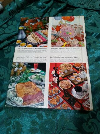 Better Homes And Gardens Holiday Cookbook Vintage 1959 Hostess Seasonal Style. 2