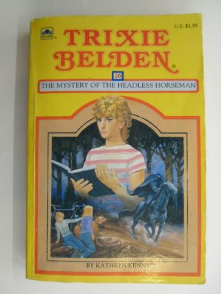 Trixie Belden 26,  Mystery Of The Headless Horseman,  Golden Paperback,  1979