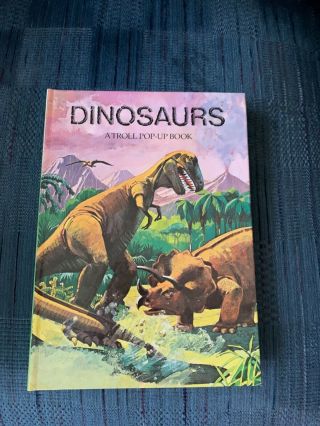 Dinosaurs - Troll Pop Up Book - Borje Svensson Illustrated - John Strejan - Colombia S.  A