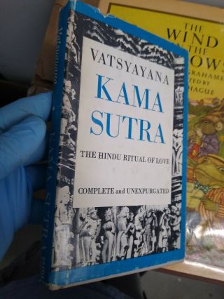 Kama Sutra Hindu Ritual Of Love Complete Unexpurgated 1963 Hc Dj By Vatsyayana