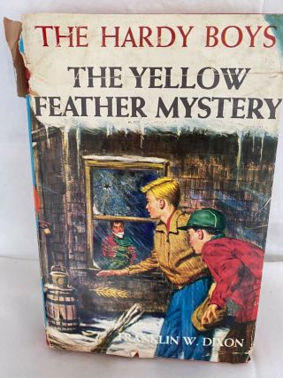 Anglicised Hardy Boys: The Yellow Feather Mystery 1965 W/dj Vintage
