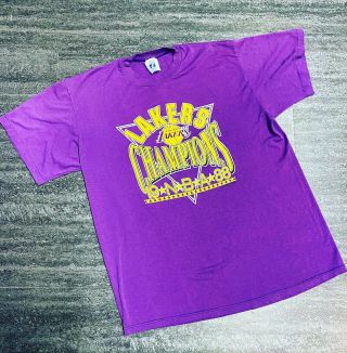 Vintage 1988 Los Angeles Lakers World Champion Tee Single Stitched Size Xl