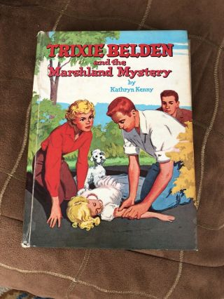Trixie Belden 10 The Marshland Mystery Kathryn Kenny Hardcover 1962.