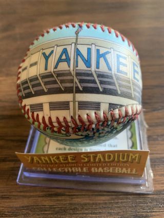 Old York Ny Yankee Stadium Souvenir Baseball Collectible Ball Mlb