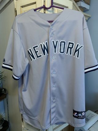 Majestic York Yankees Derek Jeter 2 Gray Spell Out Jersey Mens Xl Sewn