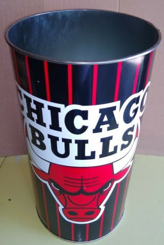 Vintage Metal Chicago Bulls Trash Can P&k Products 19 1/2 " Nba Holographic Stick