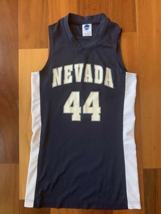 Ncaa Branded Nevada Wolfpack Navy Basketball Jersey Size Small 44