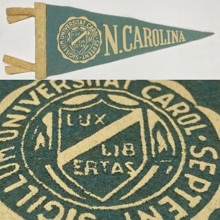 Vintage Unc North Carolina Tarheels Tar Heels University Mini Pennant 3.  5x8.  5