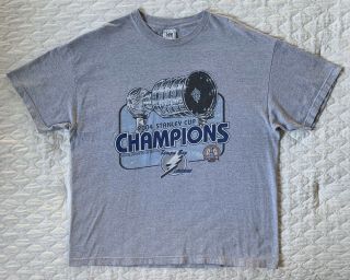 Nhl Tampa Bay Lightning 2004 Stanley Cup Official Locker Room Edition 2xl Tshirt