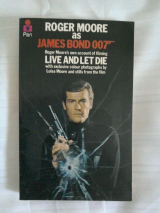 Book,  Roger Moore As James Bond 007,  Filming Of Live And Let Die
