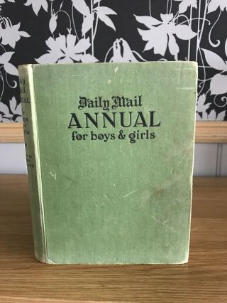 Daily Mail Annual For Boys & Girls Edited By Enid Blyton Hb Vintage