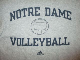 University Of Notre Dame Volletball T Shirt Fighting Irish Team Adidas Small