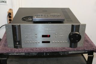 Krell Audio,  Video Standard Preamp/processor - With Remote Kav
