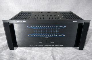 SAE 2401 Stereo Power Amp Dual High Resolution Power Amplifier 250 watts/ch @ 8 3