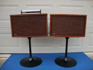 Bose 901 Series Iv Speakers,  Stands,  Equalizer - Professionally Restored