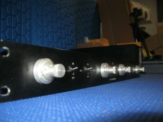 Mark Levinson LNC - 2 electronic crossover 2