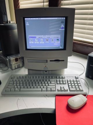 Apple Vintage Power Macintosh Performa Lc 575 Complete