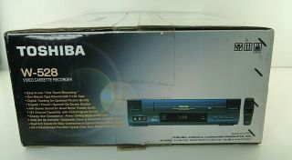 Toshiba W - 528 W528 VHS VCR Player Recorder w/ Remote VC - 522 Complete 2