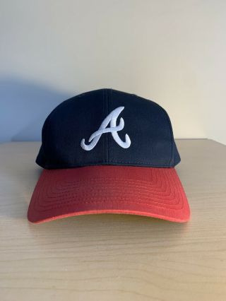 Vintage 90’s Atlanta Braves Snapback Hat