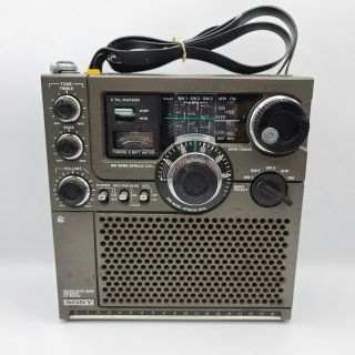 Sony Icf - 5900w Multi Band Receiver Radio - Sw1,  Sw2,  Sw3,  Mw,  Fm -