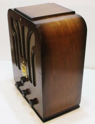 Old Antique Wood General Electric Vintage Tube Radio - Restored Tombstone 3