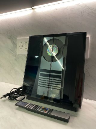 Bang & Olufsen Beosound 3000 With Remote