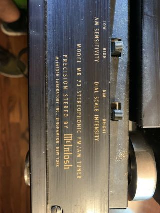McIntosh MR 73 FM/AM Tuner In Wood Cabinet, 3