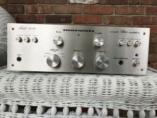 Vintage Marantz 1030 Integrated Amplifier Low Sn 2950 W/main In Pre Out Feature