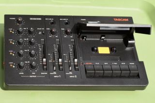 TASCAM Porta 03 Mini Studio 4 Track Audio Cassette Tape Recorder [TESTED] 2