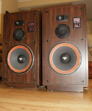 2 Vintage Old Cerwin - Vega Re - 30 Large 3 - Way Floor Speakers Sounds Great 12 " Subs