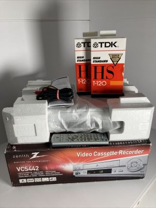 Zenith Vcs442 Vcr Vhs Player Recorder Hi - Fi Stereo 4 - Head Video - Open Box,  Tape