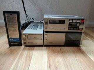 Sony Sl - 2000 Betamax Player Recorder & Sony Tuner Timer Unit Tt - 2000 And Ac - 220