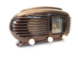 Vintage 1940s Antique Tesla Old Solid Jet Black Streamlined Bakelite Tube Radio