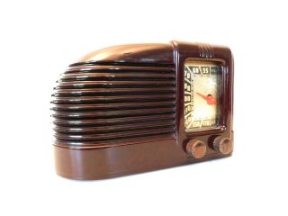 Vintage 1940s Mantola Streamlined Art Deco Brown Bakelite Antique Old Tube Radio
