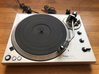Vintage Turntable Record Player: Technics By Panasonic (sl - 1301) Silver Color