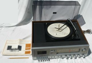 Clarinette 91/realistic 13 - 1200 Am/fm Stereo Cassette Turntable Combo Serviced