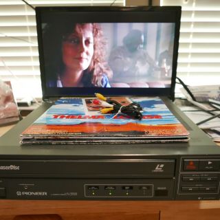 1990 Pioneer Ld - V2200 Laservision Laser Disc Player,  Cables,  Thelma&louise Work
