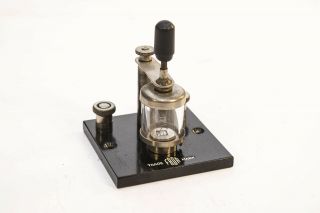 Fada Type 101 - A Crystal Detector From Frank A.  D.  Andrea Co.  Of Nyc