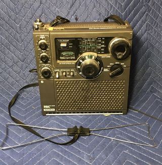 Sony Icf - 5900w Fm/am Multi Band Radio Receiver