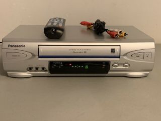 Panasonic Vcr 4 Head Hi - Fi Vhs Player With Remote Cables Pv - V4524s