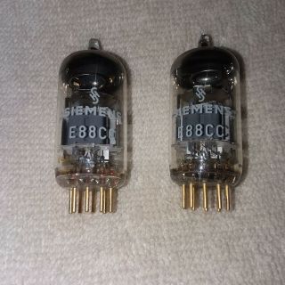 Siemens Halske 6922/e88cc 1962 Vintage [1 Pair] [nos/nib]