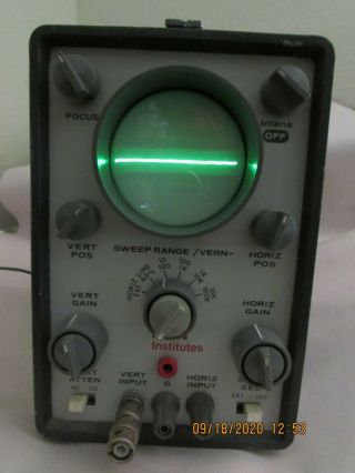 Vintage Rca Institutes Oscilloscope Powers Up,  Controls Work,